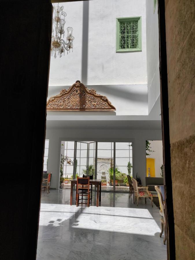 Dar El Kif - La Marsa Bed & Breakfast Bagian luar foto